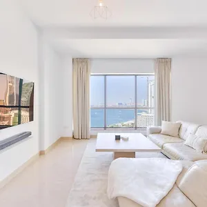 Deluxe Retreat In Jbr - Million Dollar View - Balcony شقة