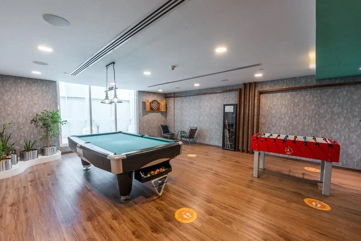 Lovely 1-Bedroom Apartment Perfect For 4 In Jlt Dubai