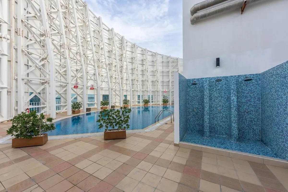 Lovely 1-Bedroom Apartment Perfect For 4 In Jlt Dubai
