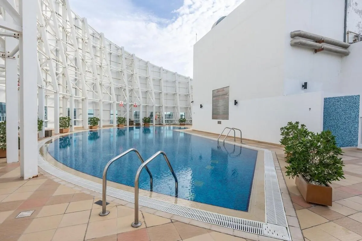 Lovely 1-Bedroom Apartment Perfect For 4 In Jlt Dubai